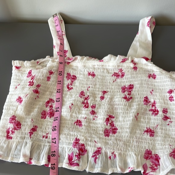 BP Smocked Floral Cottage Cropped Ruffle Top - Picture 7 of 9